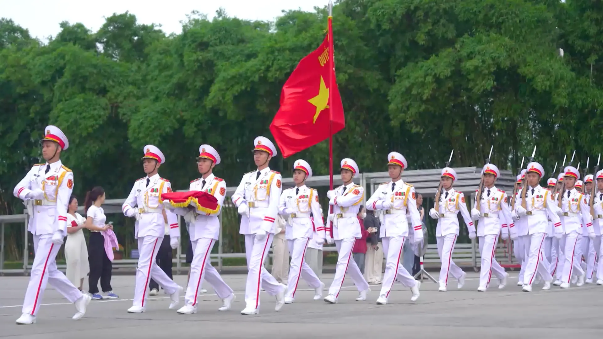 Khi cờ Tổ quốc tung bay | Hà Nội đến để yêu | 09/09/2025